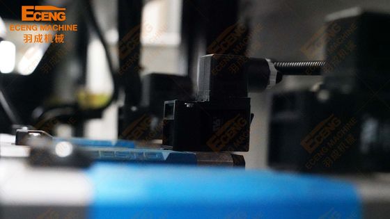 machine automatique de fabrication de bouteille d'animal familier de la machine 500ml de soufflage de corps creux de 13000bph SMC