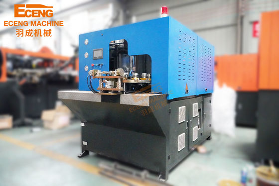Machine automatique de soufflage de corps creux de cavité du pot 2 d'animal familier avec l'alimentation de main de préformation