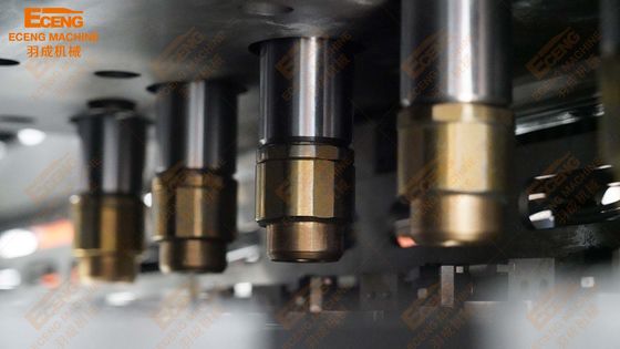Équipement complètement automatique d'exemples de soufflage de corps creux à haute production