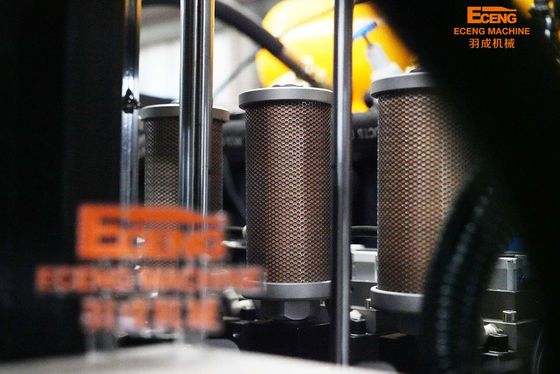 Équipement complètement automatique d'exemples de soufflage de corps creux à haute production
