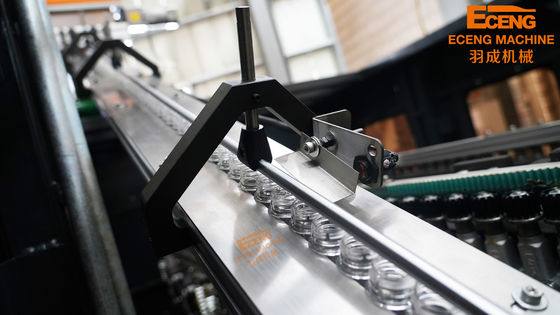 Machine complètement automatique 49kw de soufflage de corps creux de bout droit d'animal familier