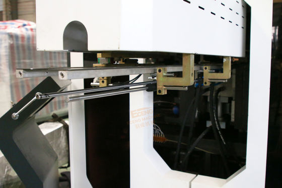 Prix de la machine de fabrication de bouteilles en plastique à cavité entièrement automatique