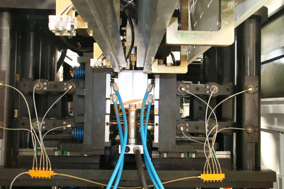 Prix de la machine de fabrication de bouteilles en plastique à cavité entièrement automatique