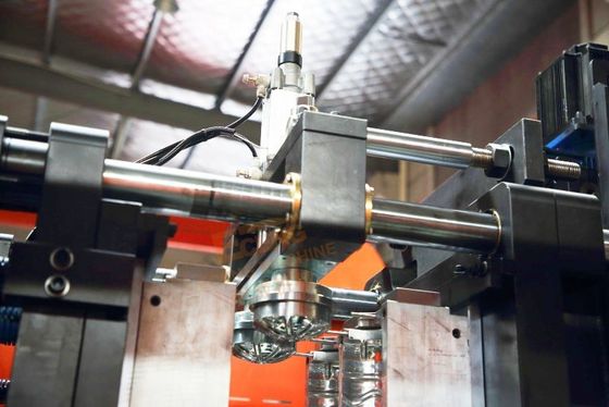 Machine automatique 1500BPH 5liter Eceng Q5L2 48kW de soufflage de corps creux de bouteille d'eau