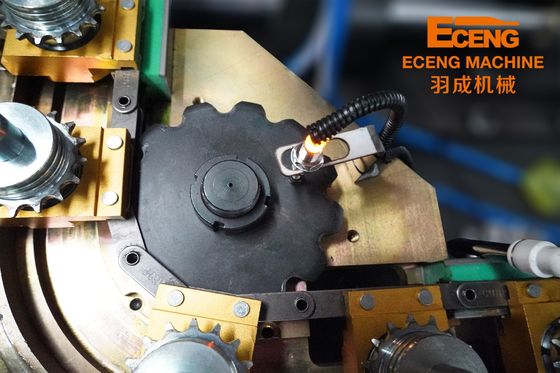 Cavité de la machine 4 de soufflage de corps creux de bouteille d'eau d'étendue d'Eceng Q6000 330 millimètres