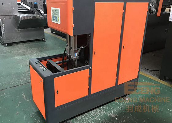 Machine de soufflement de bouteille semi automatique d'ANIMAL FAMILIER YC 2L-2 avec 2 Cavitie 380V