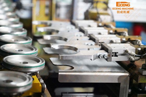 Machine de moulage par soufflage automatique PLC