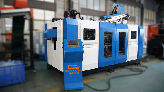 Machine de mouleur de coup de l'ANIMAL FAMILIER K4 complètement automatique pour la fabrication de bouteille
