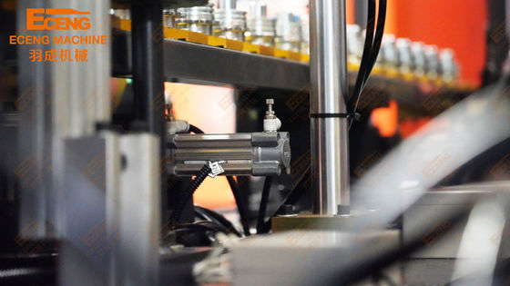 Machines de moulage automatiques à 4 cavités pour la production de bouteilles de 2 litres