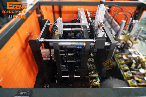 Sécurité de la machine de soufflage de bouteilles d'eau minérale en PET YCQ 2L-2 2cavité 2000BPH