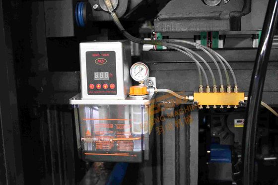Machine de moulage par soufflage à 12 cavités entièrement automatique 26000 BPH