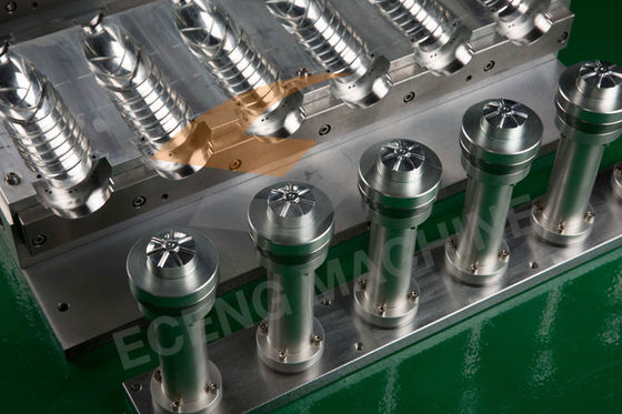 chaîne de production en plastique de bouteille de l'ANIMAL FAMILIER 220V 9000-12000 Bph
