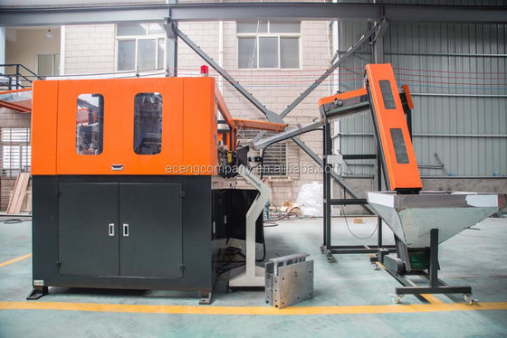 Eceng Dia 100 mm machine à souffler des bouteilles d'eau minérale 4 Cavité 4,5*1,6*1,9m