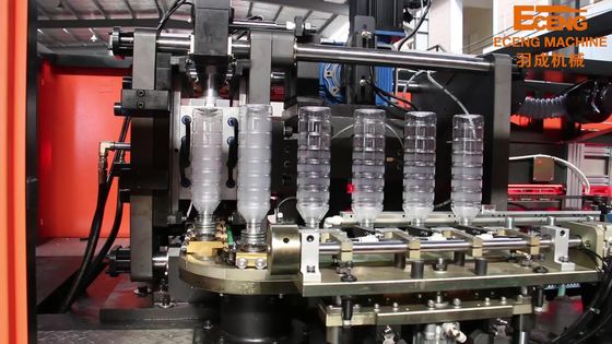 CHOYEZ la bouteille d'eau minérale de 4 cavités faisant la machine 4.5*1.6*1.9m