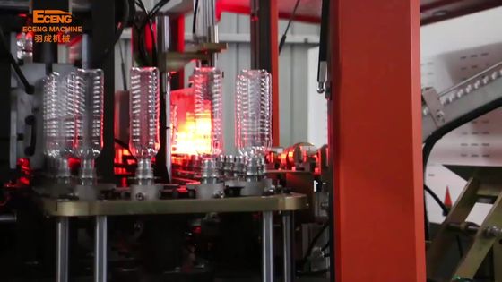 contrôle en plastique de PLC de Mitsubishi de machine de soufflage de corps creux de bouteille de l'ANIMAL FAMILIER 250ml