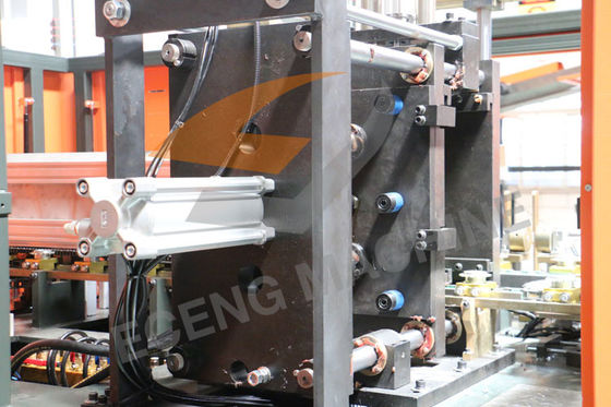 Phase 380V de la machine 3 de soufflage de corps creux de bouteille d'eau d'ANIMAL FAMILIER de contrôle de PLC de MITSUBISHI