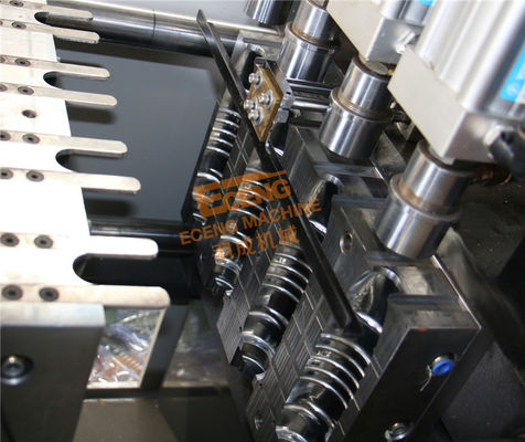 Bouteille d'eau d'Eceng machine 2800BPH de soufflage de corps creux de 5 litres